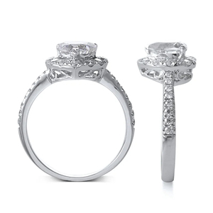 Bague de fiançailles personnalisée en or blanc 14 carats avec diamant de laboratoire taillé en cœur certifié IGI pour mariage de femme - Product Image 5