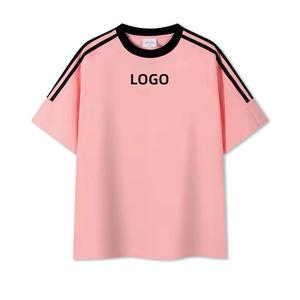 Camiseta deportiva flexible de algodón con cuello redondo de secado rápido | Ropa superior de entrenamiento para hombres para sesiones de entrenamiento y práctica - Product Image 2