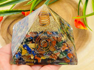VENTE EN GROS SEVEN CHAKRA MULTI ORGONE PYRAMIDE UTILISATION POUR LA GUÉRISON REIKI ET LA DÉCORATION MAISON ARBRE DE VIE ORGONE PYRAMIDE - Product Image 3
