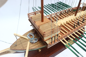 Cadeau de nouveauté de modèle de grand bateau en bois Bastarde exquis de haute qualité du fabricant du Vietnam avec un faible quantité minimale de commande - Product Image 4