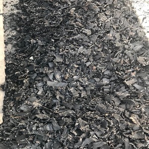 Venta al por mayor de neumáticos triturados para proyectos de caucho reciclado, envío rápido y disponibilidad en stock - Product Image 1