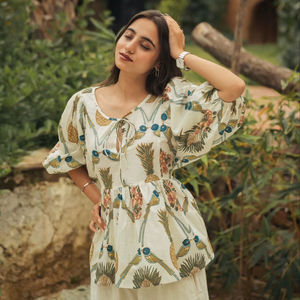 Patrón impreso de tendencia Ropa de mujer Blusas camisas y Tops en tela de algodón Artículo elegante para artículos de tops de primavera y verano - Product Image 1