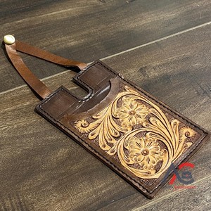 OEM Diseño Regalo de Boda Minimalista Real Genuino Mano Tooled Cuero Etiqueta Personalizada para Viajar Viaje Logotipo Impreso Etiqueta de Equipaje - Product Image 1