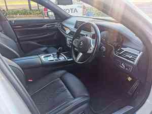 Véhicules d'occasion de première classe pour BMW Série 740Li M Sport - Product Image 3