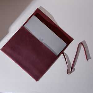 Classic Handmade Genuine Leather Portable Lightweight <b>Laptop</b> Sleeve Retro Style Case for Business Travel Office Protection - Product Image 3