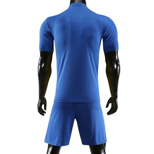 เสื้อฟุตบอลเสื้อท่อนบนผ้าโพลีเอสเตอร์สีระเหิด100% สำหรับผู้ชายชุดเสื้อฟุตบอลออกแบบได้ตามต้องการพร้อมโลโก้ - Product Image 3