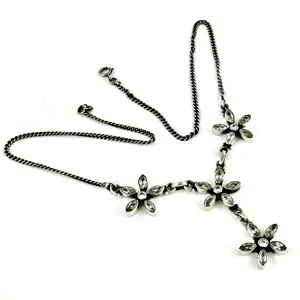 สร้อยคอเงิน 925 ประดับคริสตัลลายดอกไม้สำหรับผู้หญิง พร้อมตัวเลือกของขวัญ - Product Image 1