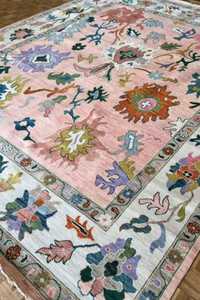 Hand Knotted <b>Pink</b> and Green Oushak Rug, Traditional Handmade Oriental Carpet- Authentic Turkish Rug for Living room, - Product Image 2