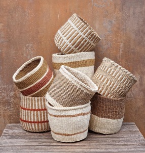 Panier en macramé fait main, solution de rangement polyvalente pour la décoration intérieure, la chambre à coucher, le salon et le dessus de table, en provenance d'Inde - Product Image 6