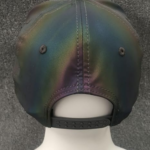 Casquette Snapback Holographique Réfléchissante 5 Panneaux avec Logo Personnalisé en Mousse PU, Style Hip Hop, Bouton Réglable, Unisexe pour l'Extérieur - Product Image 4