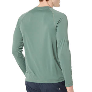 Camiseta de Protección Solar de Manga Larga Ligera, Transpirable y Ecológica con Ajuste Ceñido y Protección UV - Product Image 5