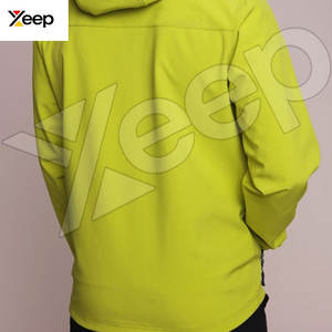 Customized Hooded Winter Front Logo <b>Light</b> Weight Breathable Men's Softshell Jacket - Product Image 5