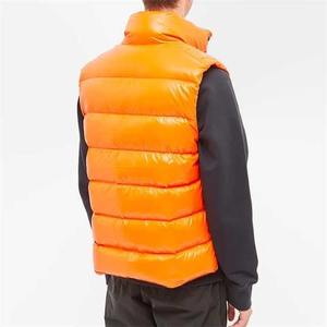 Chaleco Acolchado Personalizado para Hombre, Invierno, Casual, Transpirable, Cortavientos, Liso, Color Naranja Neón, Lona, Relleno de Poliéster, Resistente al Viento - Product Image 3