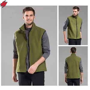 Diseñadores de moda Sublimación Mezcla de poliéster informal en blanco Hombres Chaleco de lana suave Chaleco de lana para hombres con etiquetas de logotipo de impresión personalizada - Product Image 2