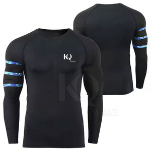 เสื้อรัดกล้ามเนื้อสำหรับออกกำลังกายระดับสูงสำหรับผู้ชาย ระบายอากาศได้ดี ผลิตจากผ้าสแปนเด็กซ์/โพลีเอสเตอร์ที่เป็นมิตรกับสิ่งแวดล้อม เหมาะสำหรับเล่นเซิร์ฟ ว่ายน้ำ และศิลปะการต่อสู้ - Product Image 3