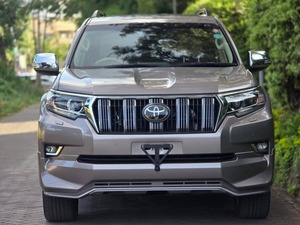 โตโยต้าแลนด์ครุยเซอร์รถ Prado VXR TXL ดีเซลรถที่ค่อนข้างใช้ตัวเลือกเต็มรูปแบบยาง R20พวงมาลัยขวา - Product Image 5