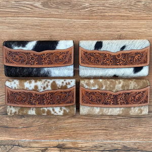 Portefeuille Western usiné à la main pour la sculpture Pochette pour téléphone Portefeuille élégant en fourrure de vachette Multi Utilisations Nouveau Design Western Portefeuilles en cuir - Product Image 3