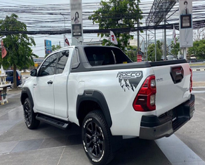รถยนต์มือสองคุณภาพสูง ปี 2023 รุ่น Hilux Revo Rocco Smart Cab เครื่องยนต์ดีเซล 2.8 ลิตร ขับเคลื่อน 4 ล้อ เกียร์อัตโนมัติ 4x4 สำหรับงานอุตสาหกรรม ปรับแต่งได้ตามความต้องการ (ODM) รับประกัน 3 ปี - Product Image 2