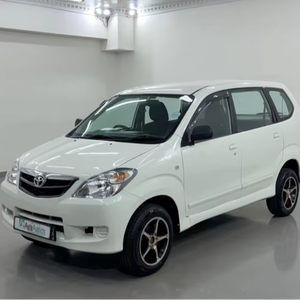 รถยนต์มือสองคุณภาพดีราคาประหยัด ปี 2011 โตโยต้า อวาแนนซ่า 1.5 SX พวงมาลัยขวา - Product Image 1