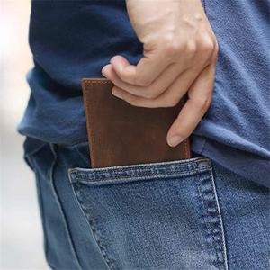 Cartera Bifold de Cuero Genuino para Hombre, con Múltiples Ranuras para Tarjetas y Fácil Acceso Frontal para Almacenamiento de Efectivo y Tarjetas - Product Image 6