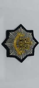 Insignes Wok brodés à la main Emblèmes en polyester avec fil métallique tissé Techniques pour étiquettes de vêtement - Product Image 4