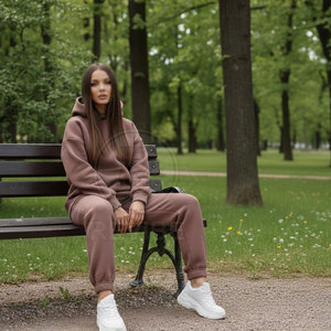 ชุดวอร์มผู้หญิงไซส์ใหญ่ ดีไซน์ล่าสุดสำหรับฤดูหนาว ราคาขายส่ง ชุดวอร์มใส่สบายสำหรับผู้หญิง - Product Image 6