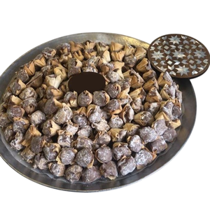 Bandeja de chocolate de metal plateado de primera calidad, bandeja de chocolate decorativa de último diseño, acento de fregona de madera para regalo de ocasiones especiales - Product Image 1