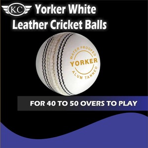 KC ENTERPRISES-Lot de 6 balles de cricket Yorker en cuir blanc, meilleure qualité, standard international, cuir tanné ALUM - Product Image 2