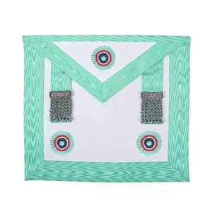 Tablier traditionnel Regalia avec coutures fines décoratives et finition lisse conçu pour l'uniforme de cérémonie et les occasions rituelles - Product Image 6