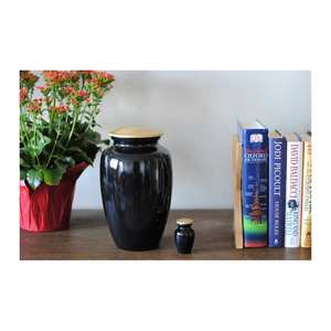 New Look With Reasonable Price Hand Crafted <b>Urn</b> Set Funeral Supplies Wholesale Brass <b>Urn</b> Cremation Indian Manufacture - Product Image 1