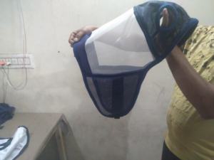 Bonnet anti-mouches réglable pour chevaux, protège les oreilles, rembourrage en polaire, voile anti-mouches intégral en polyester, parfait pour les chevaux en Inde - Product Image 2