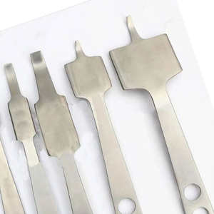 ชุดเครื่องมือผ่าตัดแบบดึงกลับ Hohmann 7 ชิ้น ผลิตจากเหล็กกล้าไร้สนิมเยอรมัน เครื่องมือศัลยกรรมกระดูกและข้อ ใช้งานด้วยมือ ใช้ซ้ำได้ เป็นมิตรกับสิ่งแวดล้อม คุณภาพดีที่สุด - Product Image 3