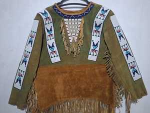 Chaquetas de cuero occidental de estilo americano de calidad superior con cuentas y flecos de estilo único para hombres - Product Image 3