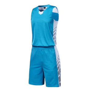 ชุดบาสเก็ตบอลระบายอากาศ แห้งเร็ว ผลิตจากโพลีเอสเตอร์ 100% สำหรับฤดูร้อน ออกแบบโลโก้ได้ตามต้องการ ดีไซน์ระดับมืออาชีพ ราคาดีที่สุด - Product Image 1