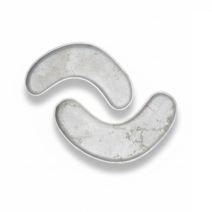 Bandeja Decorativa de Metal con Diseño Ovalado de Aluminio, Hecha a Mano, Moderna, para Decoración del Hogar, Decoración de Hoteles, Bandeja para Restaurante, Venta al por Mayor - Product Image 1