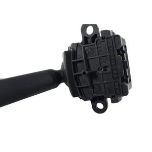 INTERRUPTEUR DE PHARE AVANT GAUCHE BMW X3 1ère Série 8363668M (04>10) - Product Image 5