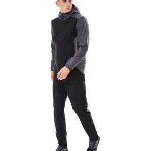 Chaqueta Cortavientos Informal con Capucha de Nailon, Paneles Delanteros y Traseros Ventilados, Cierre con Cordón, Secado Rápido, Diseño 2 en 1, Ligera - Product Image 1