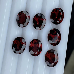 Lot certifié de 9x7 MM de pierres de grenat rhodolite naturelles de forme ovale avec une excellente qualité de couleur, pierres précieuses en vrac, 15,79 carats - Product Image 1