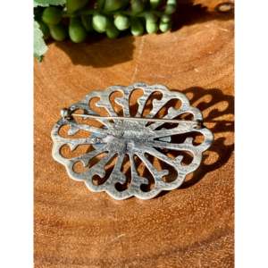 Broche Vintage Navajo de Plata de Ley con Ónix, Chapado en Oro, Joyería para Boda o Compromiso con Diseño Animal y Circonitas - Product Image 4