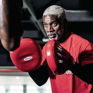 Winning CM 50 Customized Professional Training Boxing Mitts Supper Soft Punching Target <b>Focus</b> <b>Pads</b> OEM Air <b>Focus</b> Mitts - Product Image 6