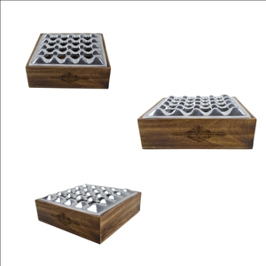 Plateau de forme ronde en acier inoxydable et bois de design moderne avec finition polonaise à base en bois Nouvelle arrivée disponible ici - Product Image 5