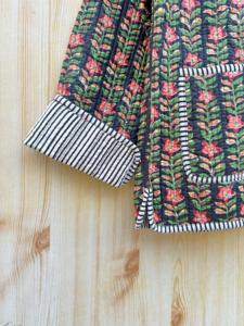 เสื้อแจ็กเก็ตผู้หญิงลายควิลท์ลายดอกไม้ผ้าฝ้ายระบายอากาศได้ดีเสื้อแจ็กเก็ตลำลองมีกระดุมใส่กลับด้านได้แบบอินเดีย - Product Image 3