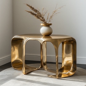 Nouvel arrivage Table d'appoint carrée en métal sur mesure Finition dorée Style moderne élégant pour la maison Hôtel Restaurant Décor en miroir - Product Image 2