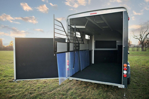 Remolque para Ganado en Oferta, Semirremolque de Transporte de Animales de Alta Resistencia, Mejor Precio de Fábrica al por Mayor - Product Image 4