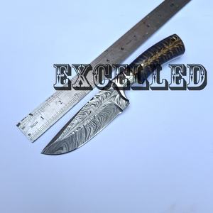 Vente chaude plume motif damas acier Skinner couteau lame fixe chasse et survie couteau avec manche en pomme de pin - Product Image 6