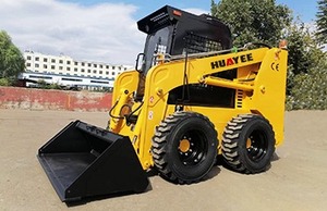 ซื้อรถตักล้อยางฮักซี่ สีเหลือง พร้อมอุปกรณ์ตักดิน เครื่องยนต์ดีเซล - Product Image 5