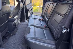 F-150 Rapt0r 2022, 450 ch, V6 biturbo, 4 roues motrices, essieu arrière verrouillable, peu modifié - Product Image 5