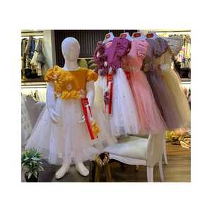 Diadema de satén con estampado floral de nuevo diseño para niñas pequeñas para fiestas infantiles Incluye Primavera de estilo floral elegante - Product Image 1