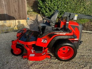 Cortadora de césped usada Kioti ZXD de 61 pulgadas, cortadora de césped profesional de giro cero |   Cortadora de Césped Kioti Usada - Product Image 4