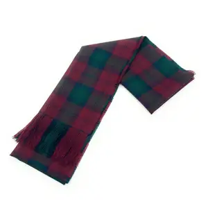 Écharpe en tartan de fleur d'Écosse en pure laine pour femmes, magnifiquement conçue, à vendre